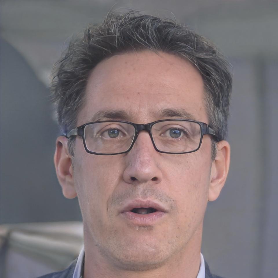 Retrato profesional de Mateo